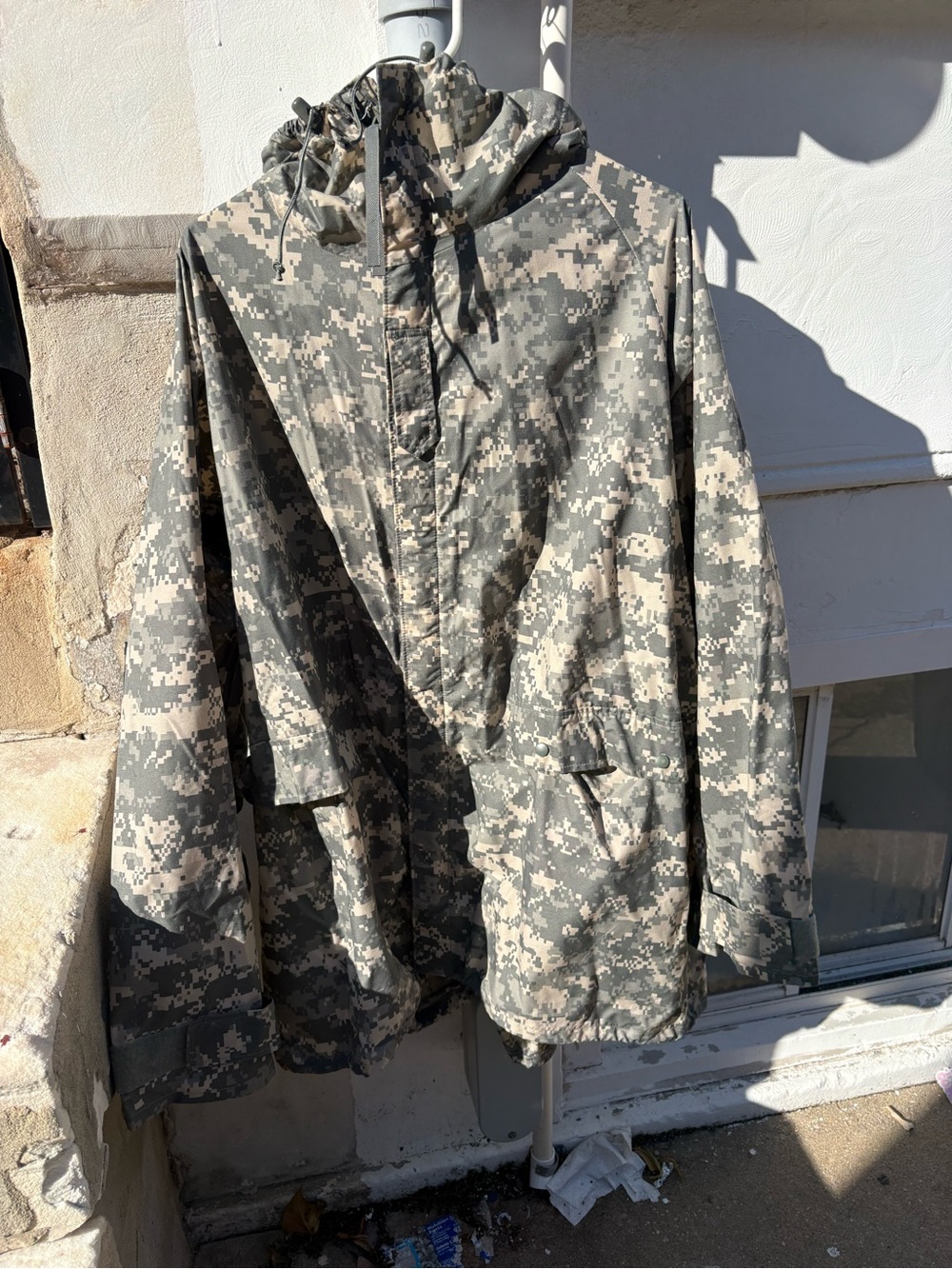 Men's Military-Style Camouflage Hooded Jacket - Digital Camo